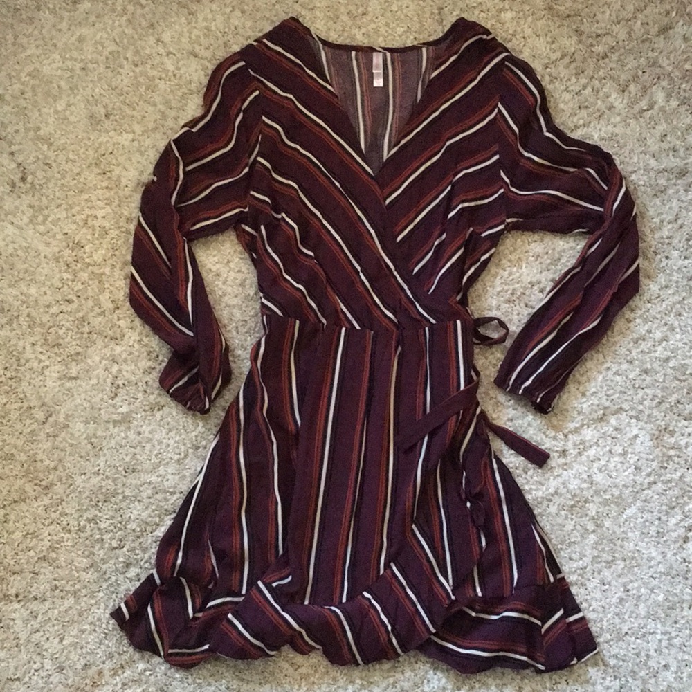 Xhilaration Dress